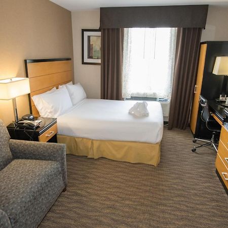 Holiday Inn Express Kennedy Airport, An Ihg Hotel New York Eksteriør billede