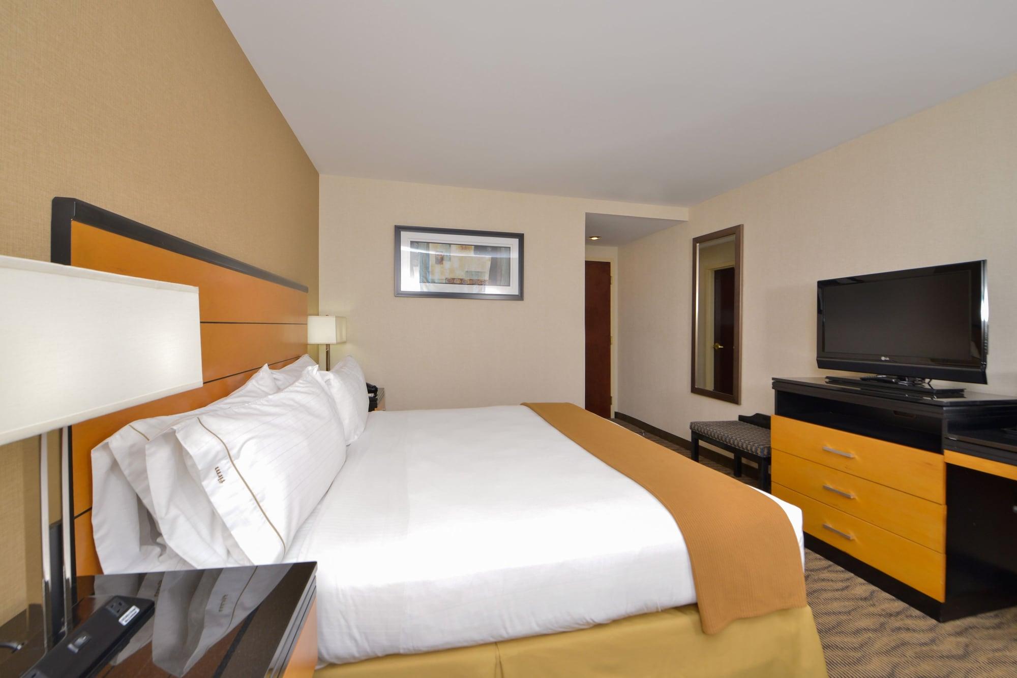 Holiday Inn Express Kennedy Airport, An Ihg Hotel New York Eksteriør billede