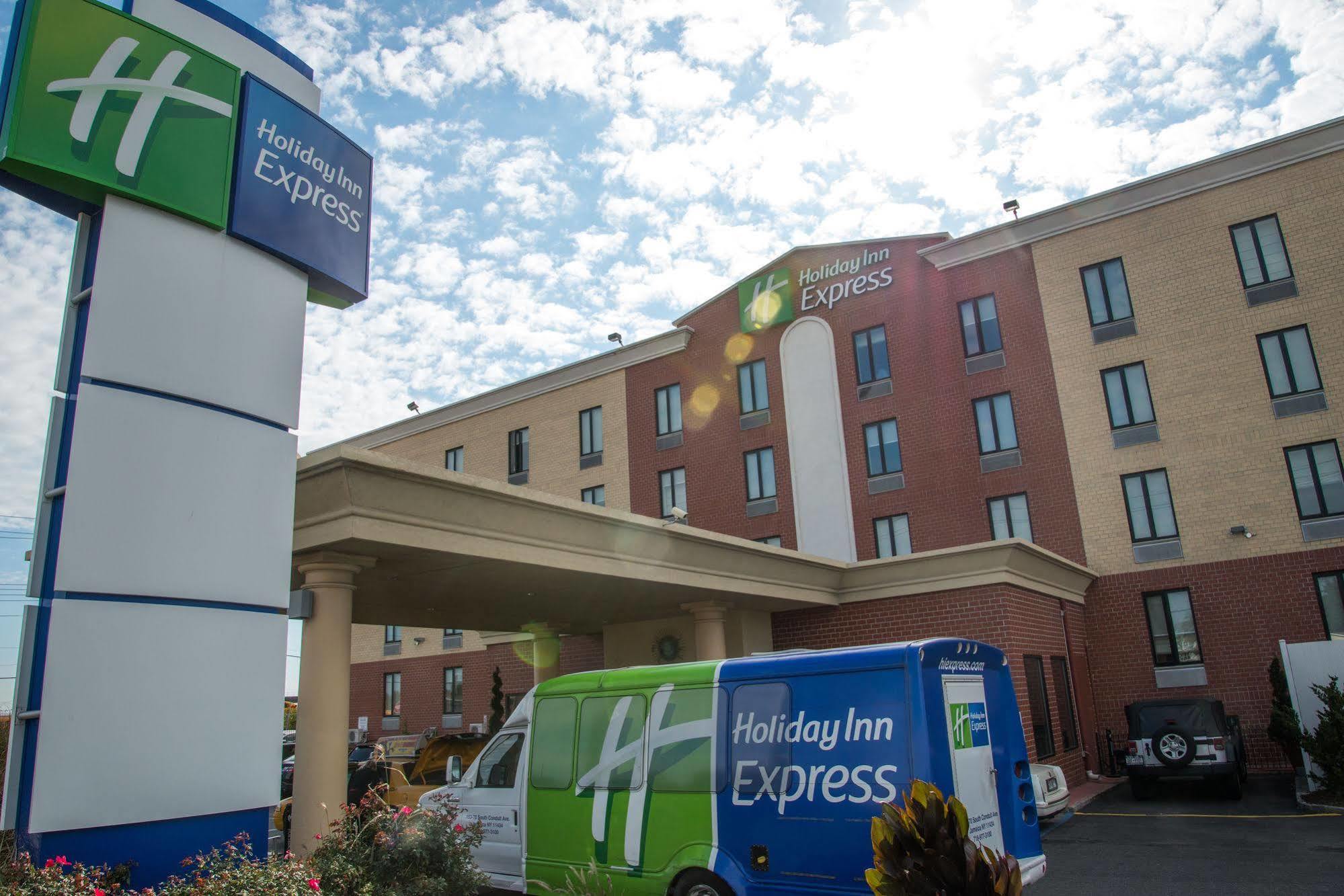 Holiday Inn Express Kennedy Airport, An Ihg Hotel New York Eksteriør billede