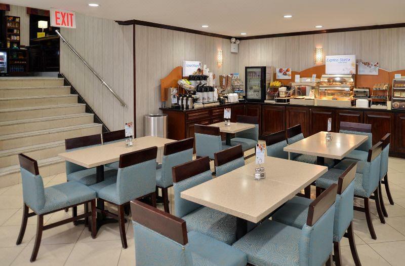 Holiday Inn Express Kennedy Airport, An Ihg Hotel New York Eksteriør billede